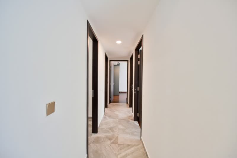 The Commodore, 59 Canberra Drive, 3 Bedrooms, 1,023 sqft, Condominium For Sale, by Joseph Ng 黄德顺, 500199528 - Corridor - PropertyGuru.com.sg