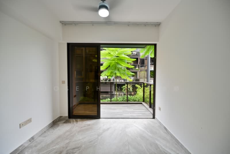 The Commodore, 59 Canberra Drive, 3 Bedrooms, 1,023 sqft, Condominium For Sale, by Joseph Ng 黄德顺, 500199528 - Balcony - PropertyGuru.com.sg