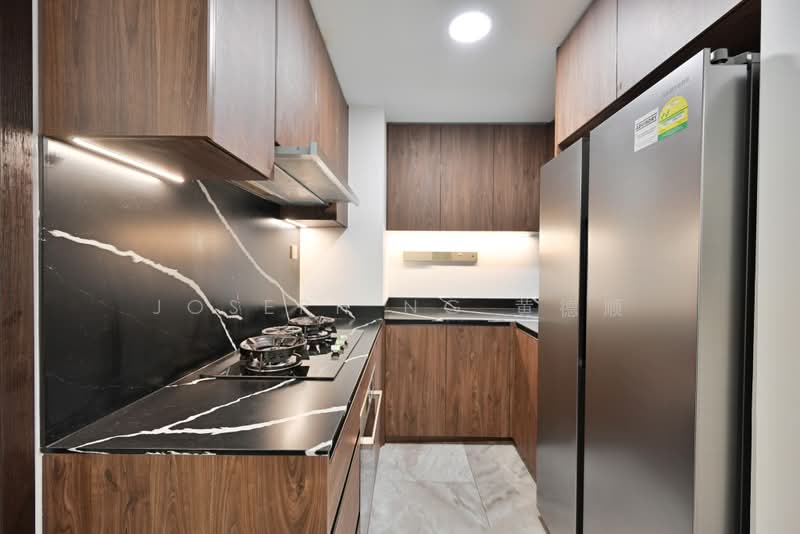 The Commodore, 59 Canberra Drive, 3 Bedrooms, 1,023 sqft, Condominium For Sale, by Joseph Ng 黄德顺, 500199528 - Kitchen - PropertyGuru.com.sg