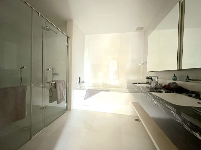 Residences @ Emerald Hill, 119 Emerald Hill Road, 4 Bedrooms, 2,196 sqft, Condominium For Sale, by Xavier Aw (欧伟廷), 500199530 - Bathroom - PropertyGuru.com.sg
