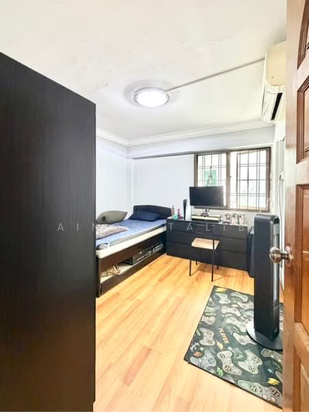 222 Lorong 8 Toa Payoh, 222 Lorong 8 Toa Payoh, 3 Bedrooms, 882 sqft, HDB Flat For Sale, by Ainon Talib, 500199532 - PropertyGuru.com.sg