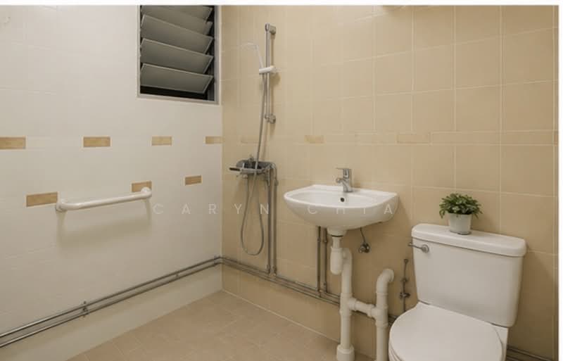 223 Lorong 8 Toa Payoh, 223 Lorong 8 Toa Payoh, 3 Bedrooms, 1,335 sqft, HDB Flat For Rent, by Caryn Chia, 500199533 - Bathroom - PropertyGuru.com.sg