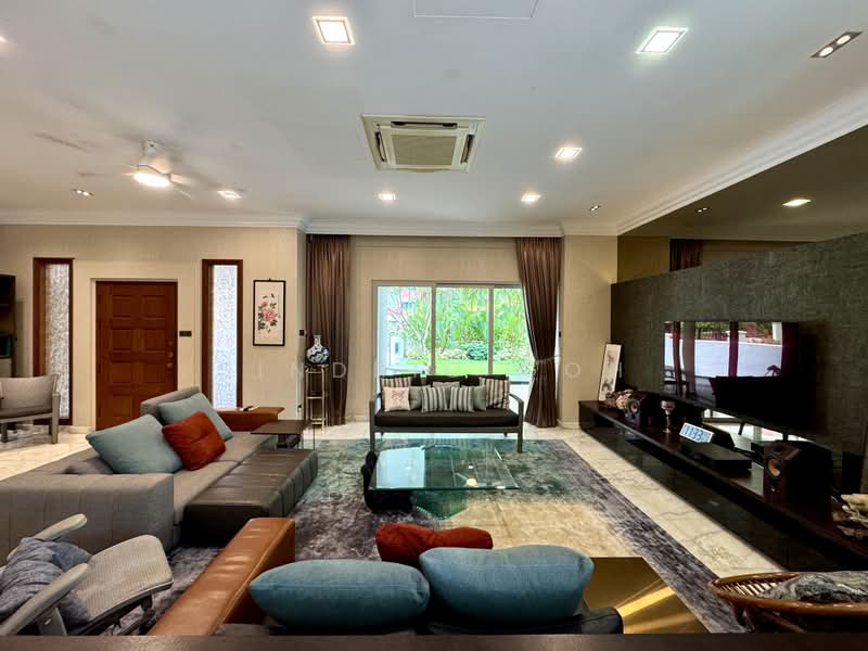 Freehold Renovated Spacious Semi-D Near MRT!, Kismis Avenue, 5 Bedrooms, 4,000 sqft, Semi-Detached House For Sale, by Sindric Goh, 500199536 - Living Room - PropertyGuru.com.sg