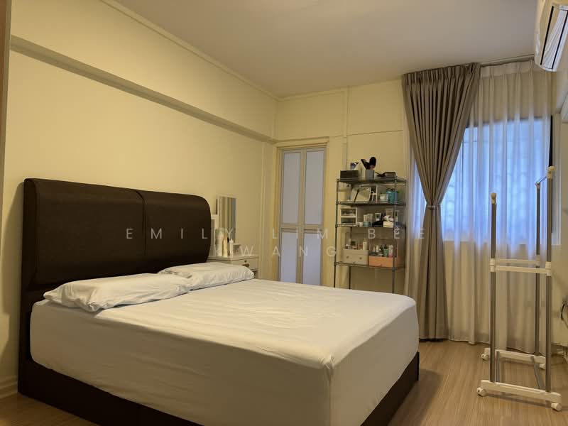 68 Telok Blangah Heights, 68 Telok Blangah Heights, 3 Bedrooms, 980 sqft, HDB Flat For Rent, by Emily Lim Bee Kwang, 500199544 - Bedroom - PropertyGuru.com.sg