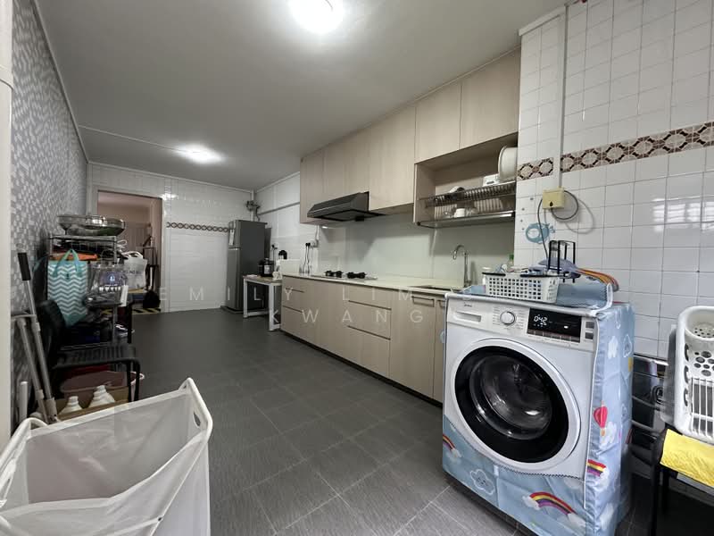 68 Telok Blangah Heights, 68 Telok Blangah Heights, 3 Bedrooms, 980 sqft, HDB Flat For Rent, by Emily Lim Bee Kwang, 500199544 - Kitchen - PropertyGuru.com.sg
