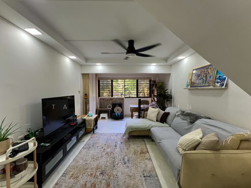 288C Jurong East Street 21, 288C Jurong East Street 21, 3 Bedrooms, 1,528 sqft, HDB Flat For Sale, by Taufiq Corvin, 500199545 - Living Room - PropertyGuru.com.sg