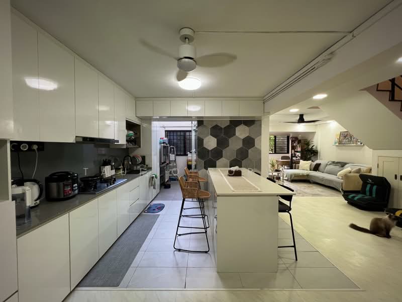 288C Jurong East Street 21, 288C Jurong East Street 21, 3 Bedrooms, 1,528 sqft, HDB Flat For Sale, by Taufiq Corvin, 500199545 - Kitchen - PropertyGuru.com.sg