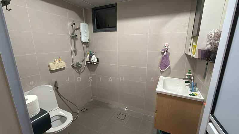 987A Jurong West Street 93, 987A Jurong West Street 93, Room Rental, 110 sqft, HDB Flat For Rent, by Josiah Lau, 500199551 - Bathroom - PropertyGuru.com.sg
