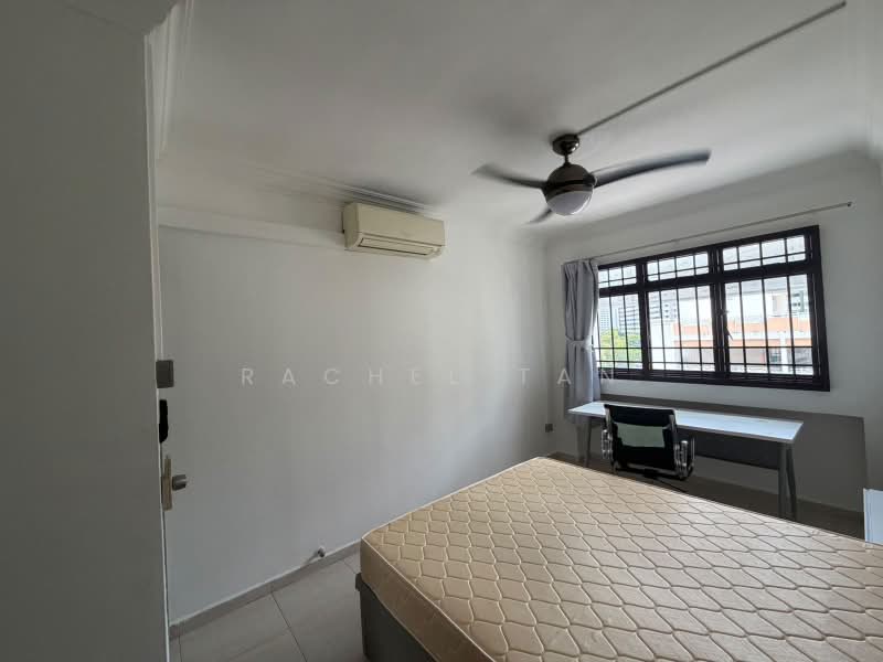 413 Sembawang Drive, 413 Sembawang Drive, Room Rental, 130 sqft, HDB Flat For Rent, by Rachel Tan, 500199553 - Bedroom - PropertyGuru.com.sg