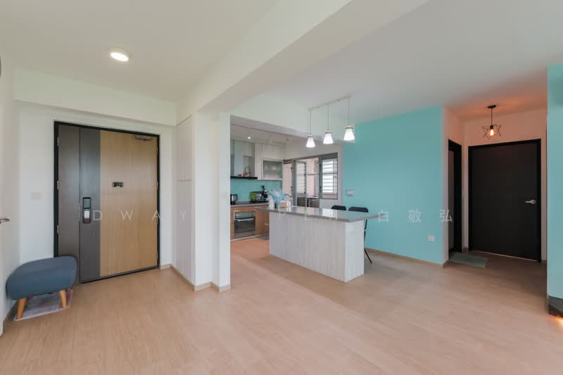 683A Edgedale Plains, 683A Edgedale Plains, 3 Bedrooms, 1,001 sqft, HDB Flat For Sale, by Dwayne Peh 白敬弘, 500199554 - Kitchen - PropertyGuru.com.sg