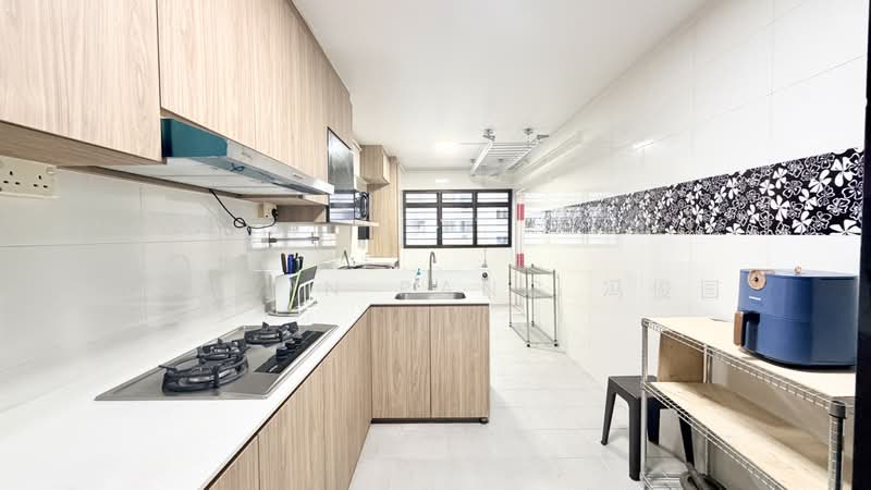 762 Yishun Street 72, 762 Yishun Street 72, 3 Bedrooms, 1,119 sqft, HDB Flat For Rent, by Galvin Pang 冯俊国, 500199560 - Kitchen - PropertyGuru.com.sg
