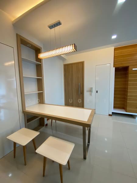 Caspian, 50 Lakeside Drive, 2 Bedrooms, 936 sqft, Condominium For Rent, by Goh Eugene, 500199569 - Interior - PropertyGuru.com.sg