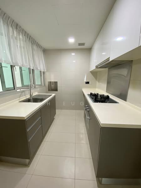 Caspian, 50 Lakeside Drive, 2 Bedrooms, 936 sqft, Condominium For Rent, by Goh Eugene, 500199569 - Kitchen - PropertyGuru.com.sg