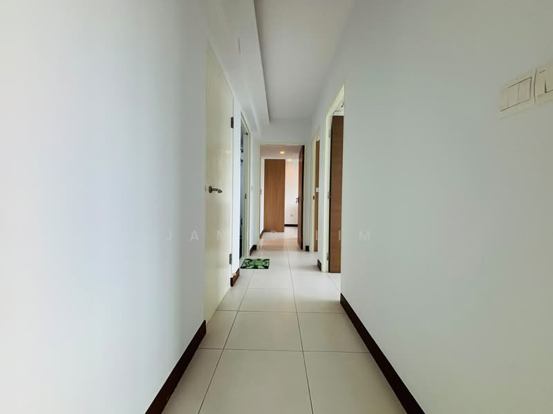 213B Punggol Walk, 213B Punggol Walk, Room Rental, 200 sqft, HDB Flat For Rent, by James Lim, 500199574 - Corridor - PropertyGuru.com.sg