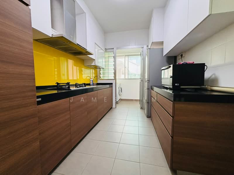 213B Punggol Walk, 213B Punggol Walk, Room Rental, 200 sqft, HDB Flat For Rent, by James Lim, 500199574 - Kitchen - PropertyGuru.com.sg