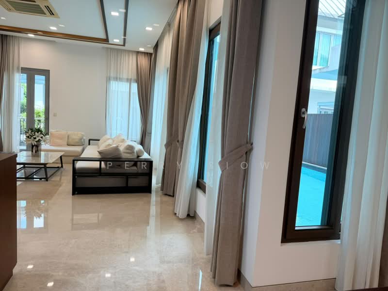 Exclusive Bungalow With Private Pool Near East Coast Park, Meyer Rd / Tanjong Katong Rd /, East Coast / Marine Parade, 5 Bedrooms, 6,400 sqft, Bungalow House For Rent, by Perry Siow, 500199582 - Living Room - PropertyGuru.com.sg