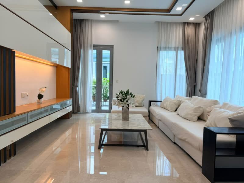 Exclusive Bungalow With Private Pool Near East Coast Park, Meyer Rd / Tanjong Katong Rd /, East Coast / Marine Parade, 5 Bedrooms, 6,400 sqft, Bungalow House For Rent, by Perry Siow, 500199582 - Living Room - PropertyGuru.com.sg