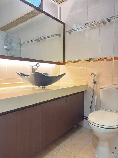 79A Toa Payoh Central, 79A Toa Payoh Central, Room Rental, 120 sqft, HDB Flat For Rent, by Gracia Lee, 500199583 - Bathroom - PropertyGuru.com.sg