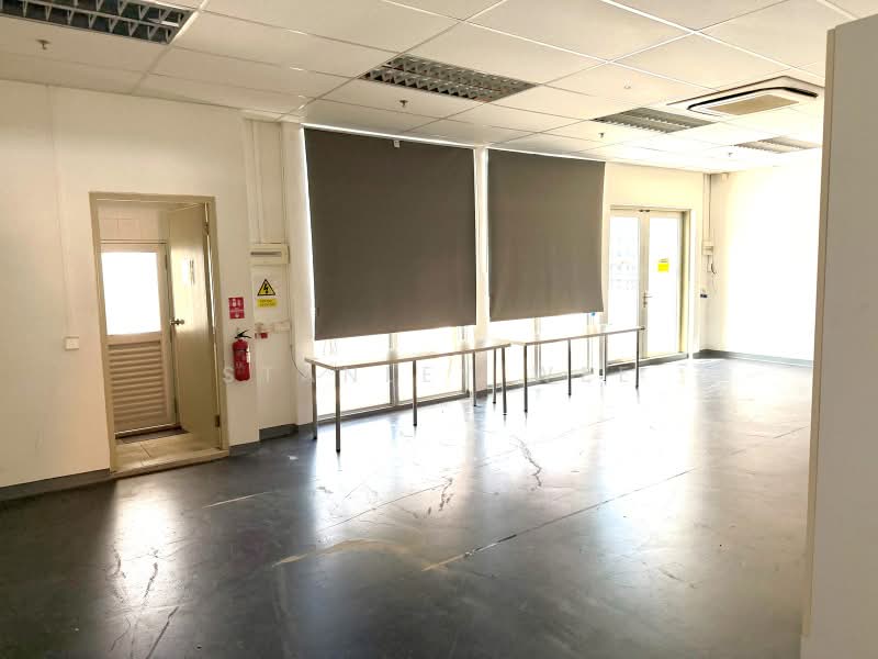 Unity Centre, 51 Bukit Batok Crescent, 1,862 sqft, Light Industrial (B1) For Rent, by Stanley Wee, 500199599 - Interior - CommercialGuru.com.sg