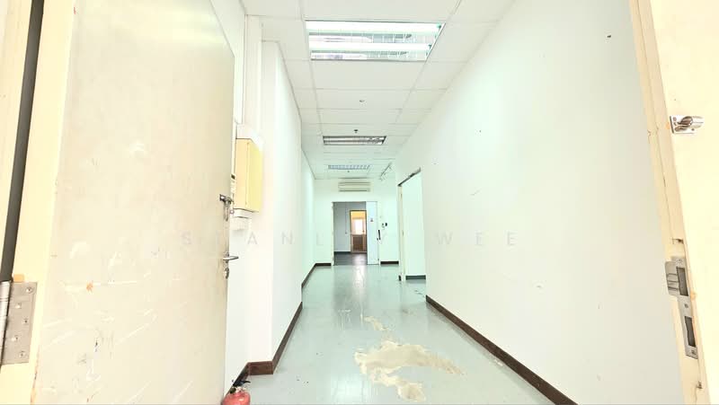 Unity Centre, 51 Bukit Batok Crescent, Dairy Farm / Bukit Panjang / Choa Chu Kang, 1,862 sqft, Light Industrial (B1) For Rent, by Stanley Wee, 500199599 - Corridor - CommercialGuru.com.sg