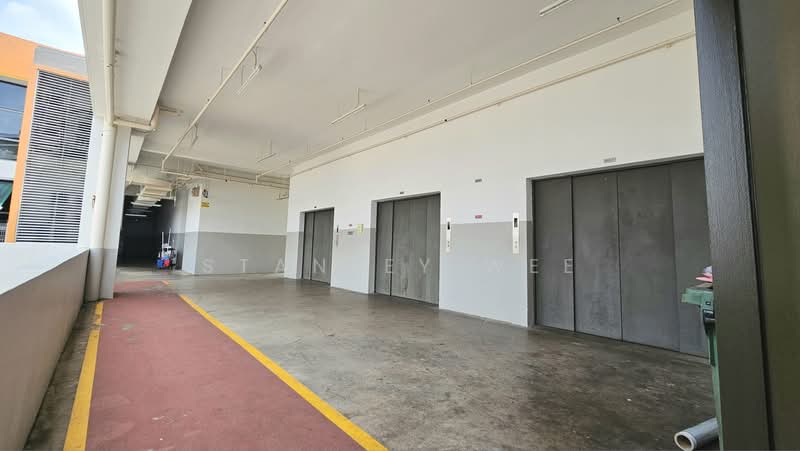 Unity Centre, 51 Bukit Batok Crescent, Dairy Farm / Bukit Panjang / Choa Chu Kang, 1,862 sqft, Light Industrial (B1) For Rent, by Stanley Wee, 500199599 - Corridor - CommercialGuru.com.sg