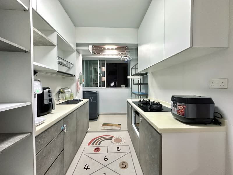 292A Bukit Batok East Avenue 6, 292A Bukit Batok East Avenue 6, 2 Bedrooms, 732 sqft, HDB Flat For Sale, by Joyce Hoo, 500199600 - Kitchen - PropertyGuru.com.sg