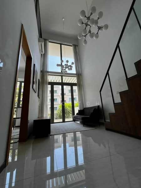 Pollen & Bleu, 15 Farrer Drive, 2 Bedrooms, 1,163 sqft, Condominium For Sale, by Eric Toh, 500199603 - Living Room - PropertyGuru.com.sg