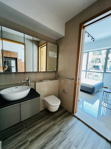 Pollen & Bleu, 15 Farrer Drive, 2 Bedrooms, 1,163 sqft, Condominium For Sale, by Eric Toh, 500199603 - Bathroom - PropertyGuru.com.sg