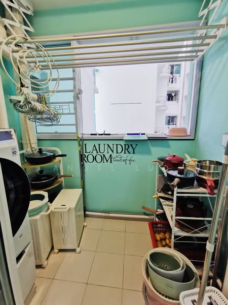 318C Yishun Greenwalk, 318C Yishun Avenue 9, 3 Bedrooms, 1,206 sqft, HDB Flat For Sale, by Angel Luo, 500199618 - Yard - PropertyGuru.com.sg