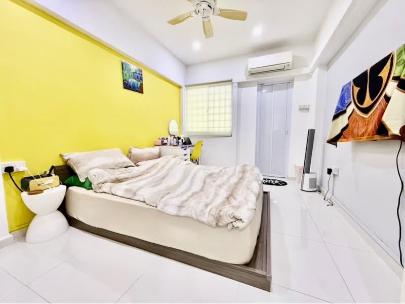 261 Serangoon Central Drive, 261 Serangoon Central Drive, 2 Bedrooms, 688 sqft, HDB Flat For Sale, by Matthew Ho, 500199625 - PropertyGuru.com.sg