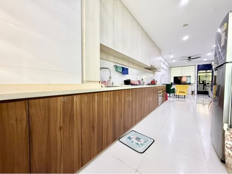 261 Serangoon Central Drive, 261 Serangoon Central Drive, 2 Bedrooms, 688 sqft, HDB Flat For Sale, by Matthew Ho, 500199625 - PropertyGuru.com.sg