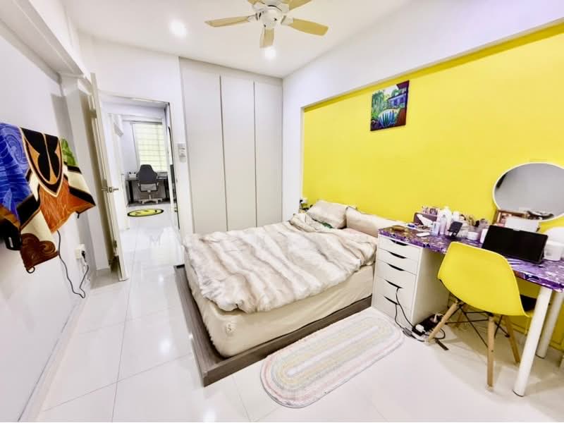 261 Serangoon Central Drive, 261 Serangoon Central Drive, 2 Bedrooms, 688 sqft, HDB Flat For Sale, by Matthew Ho, 500199625 - PropertyGuru.com.sg