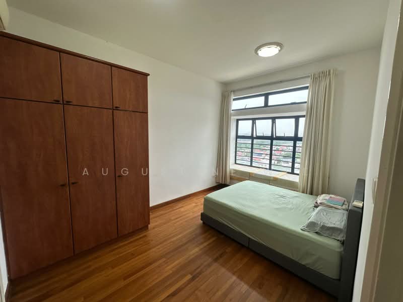 Nineteen Shelford, 19 Shelford Road, 2 Bedrooms, 807 sqft, Condominium For Rent, by Augustine Wee, 500199643 - Bedroom - PropertyGuru.com.sg