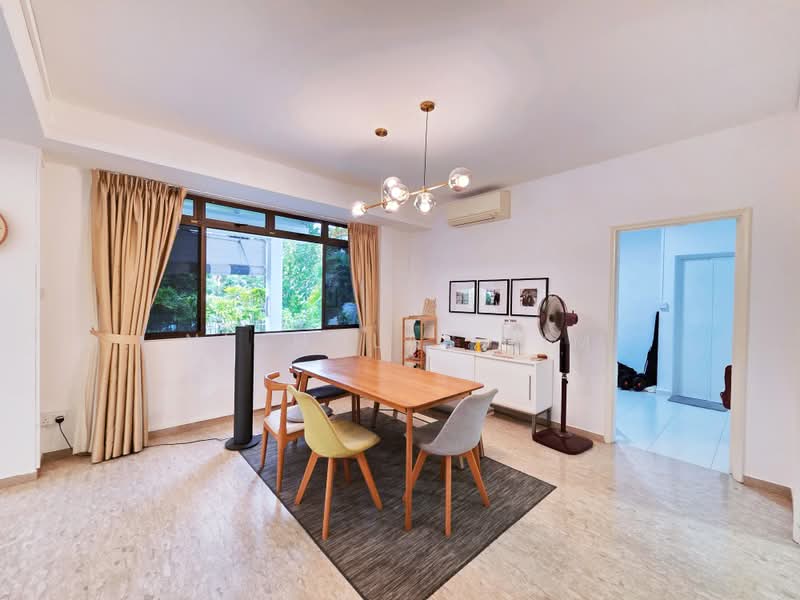 Woo Mon Chew, , 5 Bedrooms, 3,200 sqft, Semi-Detached House For Sale, by Nicholas Lim, 500199650 - Dining Room - PropertyGuru.com.sg