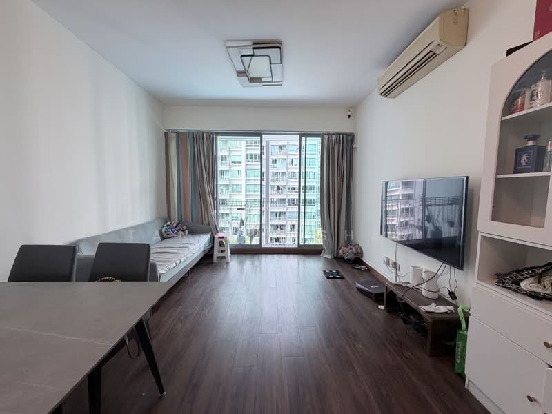 Lakeholmz, 82 Corporation Road, 3 Bedrooms, 1,033 sqft, Condominium For Rent, by Tan Hui Shan, 500199663 - Living Room - PropertyGuru.com.sg