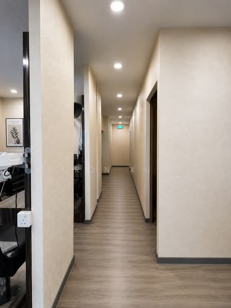 Hougang, Hougang / Punggol / Sengkang, 650 sqft, Shop / Shophouse For Rent, by Aaron Kuan, 500199665 - Corridor - CommercialGuru.com.sg