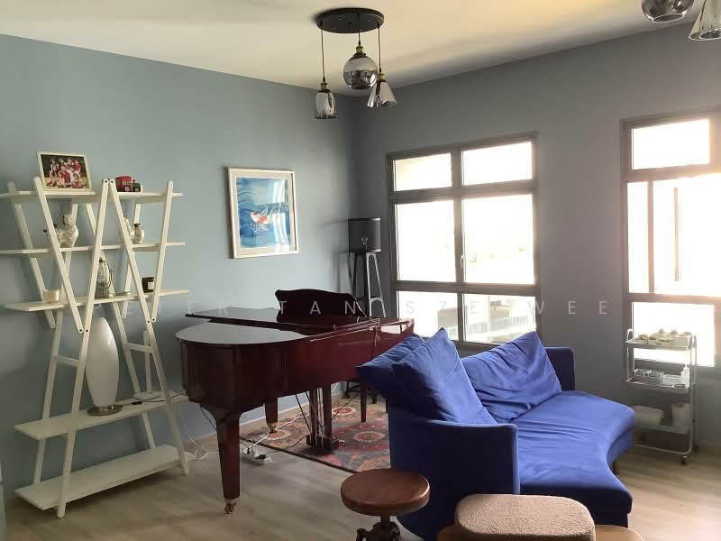 335 Sembawang Close, 335 Sembawang Close, Room Rental, 150 sqft, HDB Flat For Rent, by Peter Tan Sze Wee, 500199684 - Living Room - PropertyGuru.com.sg