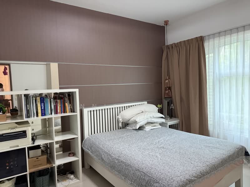 Sunrise Gardens, 55 Sunrise Gardens, 2 Bedrooms, 893 sqft, Condominium For Sale, by Annie Chua, 500199692 - Bedroom - PropertyGuru.com.sg