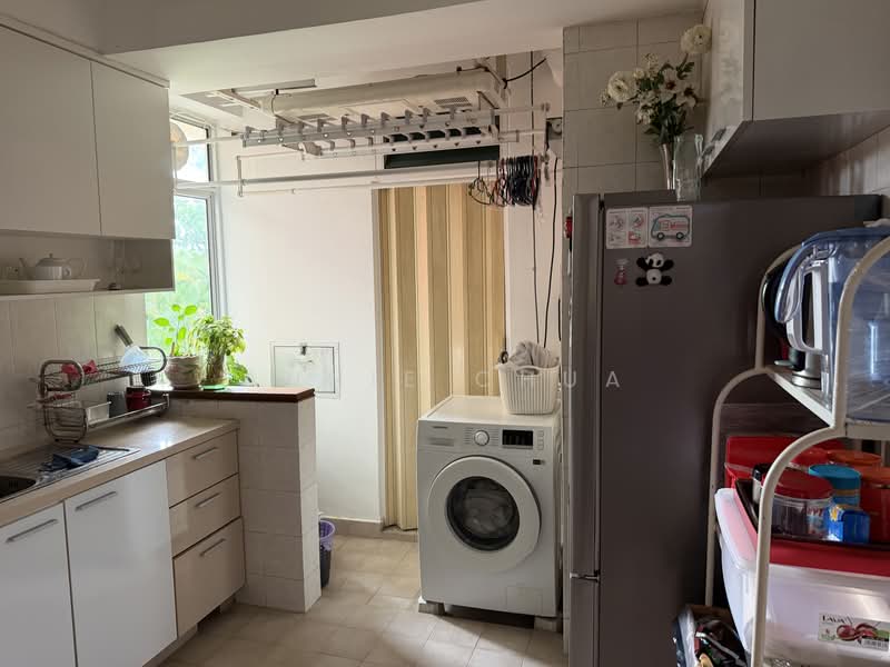 Sunrise Gardens, 55 Sunrise Gardens, 2 Bedrooms, 893 sqft, Condominium For Sale, by Annie Chua, 500199692 - Kitchen - PropertyGuru.com.sg
