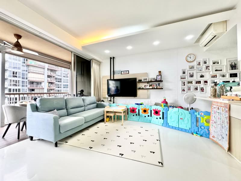 Austville Residences, 15 Sengkang East Avenue, 3 Bedrooms, 1,033 sqft, Executive Condominium For Sale, by Finn Lim 林毅桀, 500199710 - Living Room - PropertyGuru.com.sg