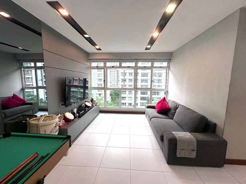 617C Punggol Drive, 617C Punggol Drive, 3 Bedrooms, 1,216 sqft, HDB Flat For Sale, by Chiew Jie Yi, 500199712 - Living Room - PropertyGuru.com.sg