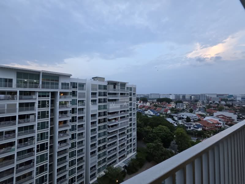 Optima @ Tanah Merah, 80 Tanah Merah Kechil Avenue, 3 Bedrooms, 1,302 sqft, Apartment For Sale, by Esther Wang 王芝茵, 500199713 - Exterior - PropertyGuru.com.sg
