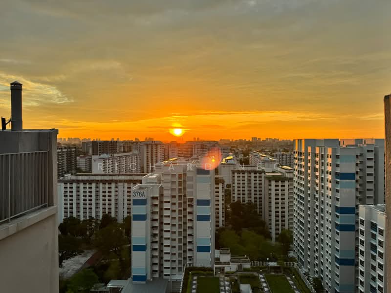 Parc Vera, Hougang Street 32, 4 Bedrooms, 2,971 sqft, Condominium For Sale, by Richard Neo, 500199716 - Exterior - PropertyGuru.com.sg