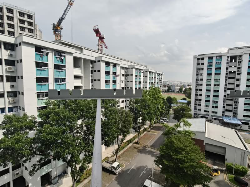 104 Woodlands Street 13, 104 Woodlands Street 13, 3 Bedrooms, 990 sqft, HDB Flat For Sale, by Jerry Lim Keh Sooi, 500199719 - Exterior - PropertyGuru.com.sg