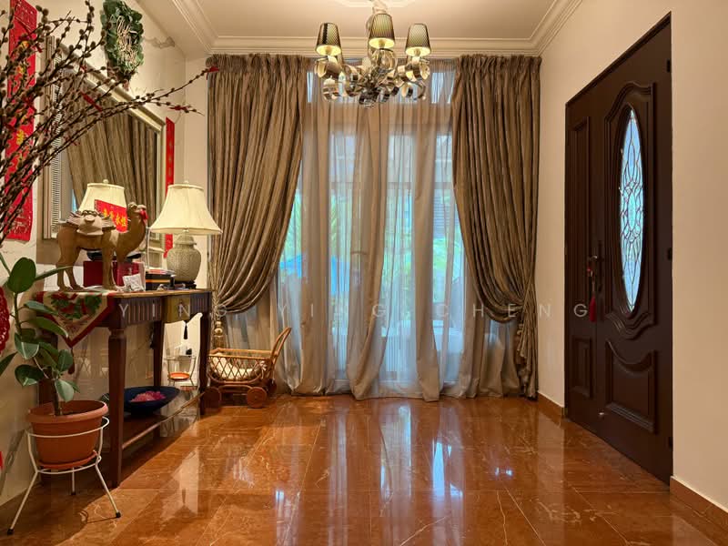 Renovated 2.5 storey Freehold Move-in Terrace, Jalan Pergam/Jalan Pelatok/Meragi Road, 5 Bedrooms, 3,500 sqft, Terraced House For Sale, by Ying Ying Cheng, 500199727 - Entrance - PropertyGuru.com.sg