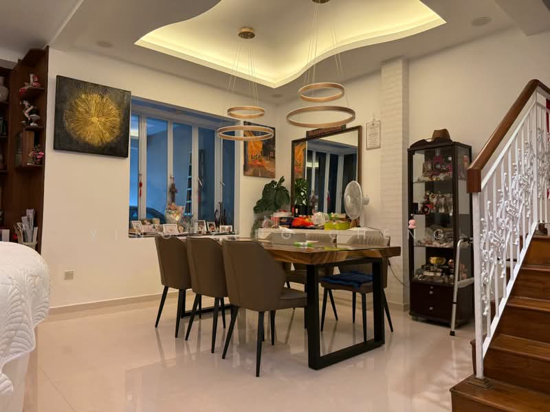 Renovated 2.5 storey Freehold Move-in Terrace, Jalan Pergam/Jalan Pelatok/Meragi Road, 5 Bedrooms, 3,500 sqft, Terraced House For Sale, by Ying Ying Cheng, 500199727 - Dining Room - PropertyGuru.com.sg