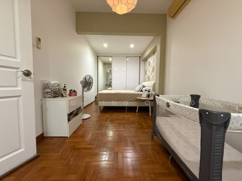 Renovated 2.5 storey Freehold Move-in Terrace, Jalan Pergam/Jalan Pelatok/Meragi Road, 5 Bedrooms, 3,500 sqft, Terraced House For Sale, by Ying Ying Cheng, 500199727 - Bedroom - PropertyGuru.com.sg
