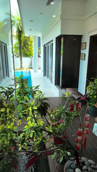 Serangoon Garden, , Room Rental, 250 sqft, Semi-Detached House For Rent, by Elaine Tan, 500199733 - View from the room 景观 - PropertyGuru.com.sg