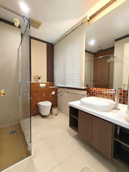 Serangoon Garden, , Room Rental, 250 sqft, Semi-Detached House For Rent, by Elaine Tan, 500199733 - Ensuite Bathroom 私人浴室 - PropertyGuru.com.sg