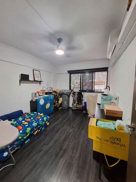 541 Jurong West Avenue 1, 541 Jurong West Avenue 1, 3 Bedrooms, 1,109 sqft, HDB Flat For Sale, by Khairul Sukor, 500199740 - Bedroom - PropertyGuru.com.sg